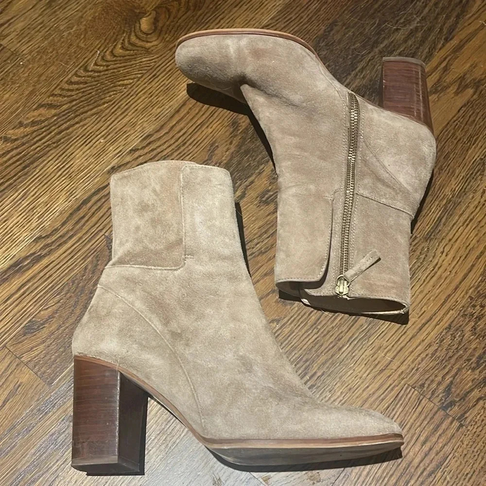 Free People tan suede boots. Size 40. Preloved, great condition. - Picture 3 of 10